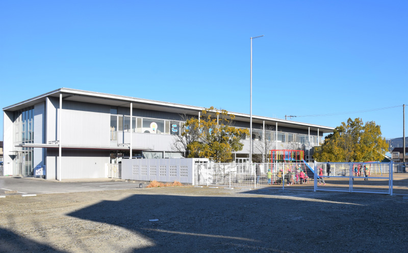 西条みづき認定こども園　園全景